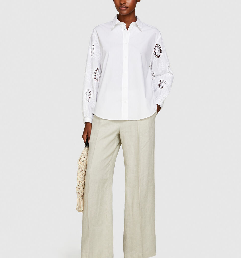 Shirt with embroidered and knotted sleeves - women's shirts - White | Sisley image number 1